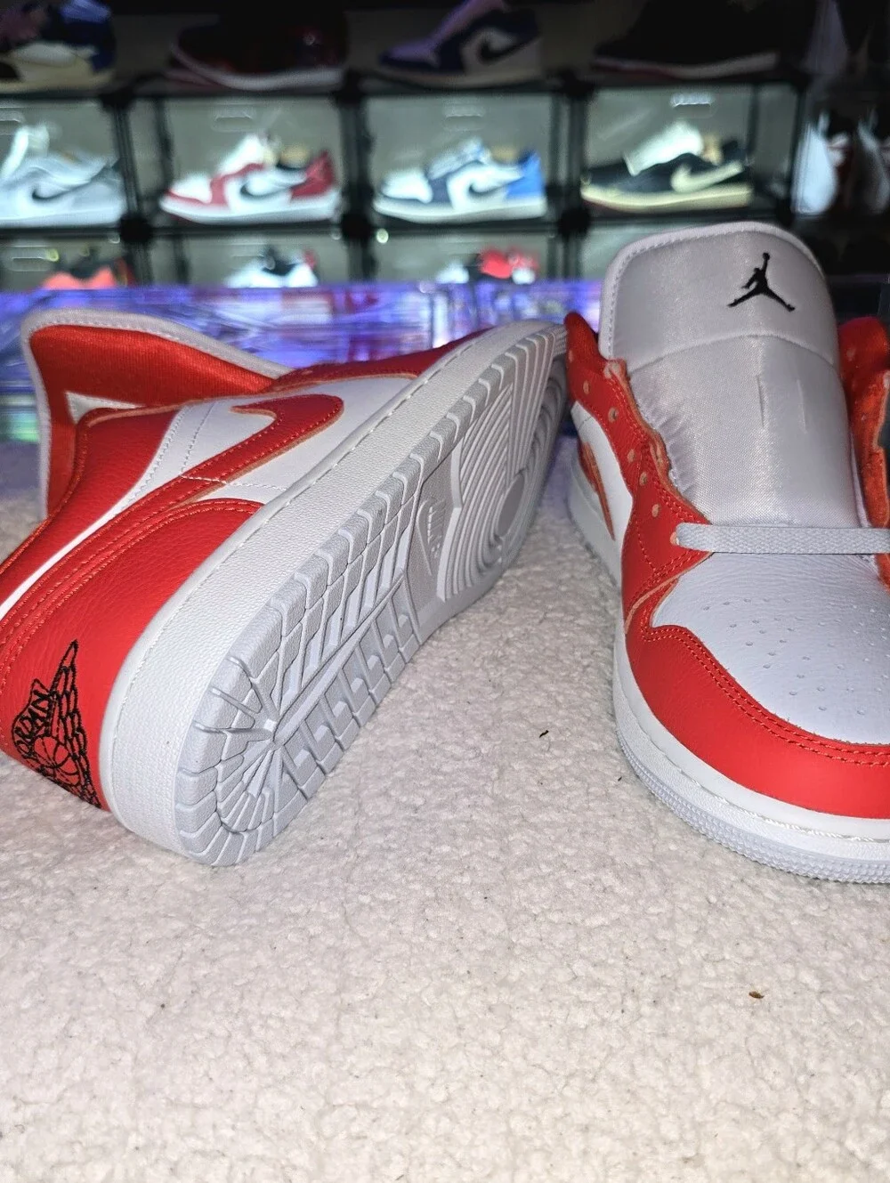 Men's Size 9 - Air Jordan 1 SE Low Chile Red/Summit White